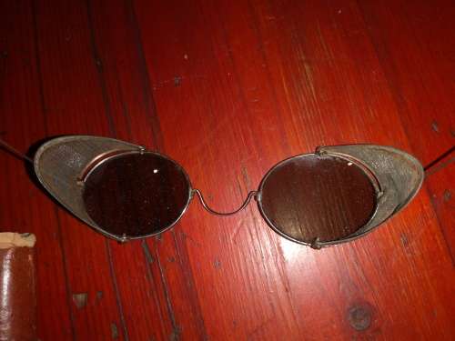 Rare Victorian Railway or Officer's Dust Spectacles