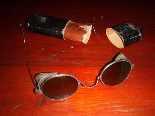 Rare Victorian Railway or Officer's Dust Spectacles