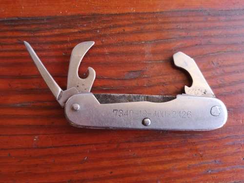 SADF folding knife - damaged
