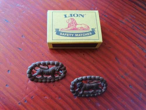 British Leicestershire Regiment Collar Badges