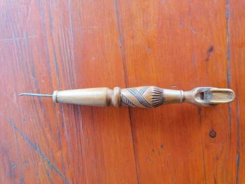 Boer POW crochet tool