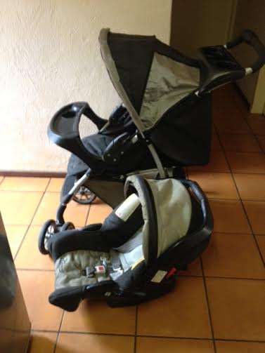 graco pram and car seat in 1