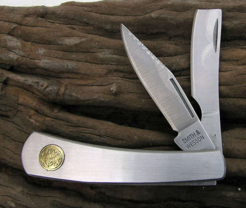 Smith & Wesson All Stainless Pocket Knife / Straight Razor