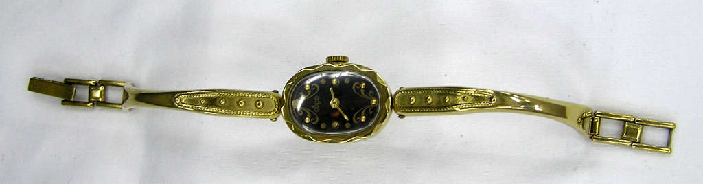 Rare - 1970`s Gold Tone Russian Luch Ladies`s Mechanical Watch