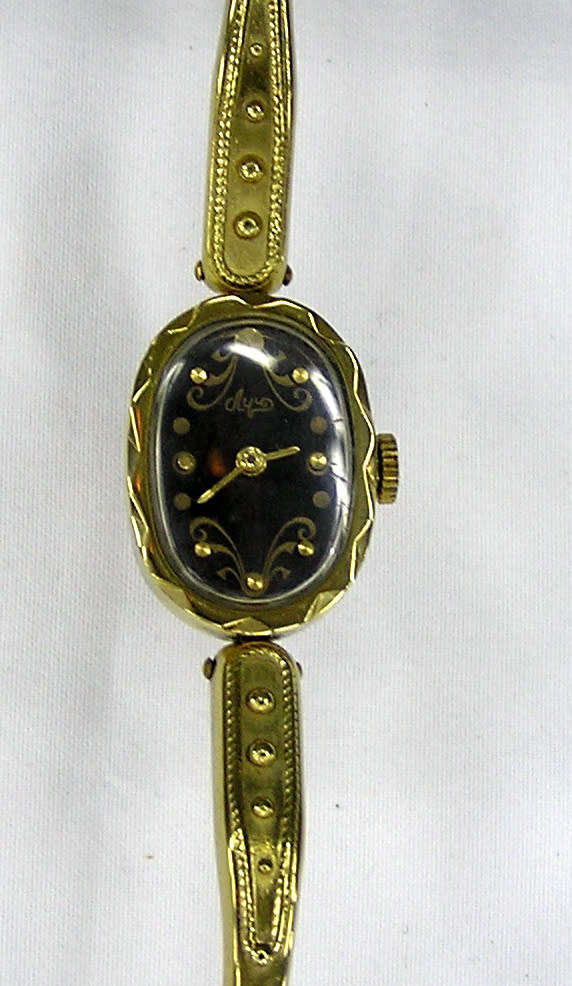 Rare - 1970`s Gold Tone Russian Luch Ladies`s Mechanical Watch