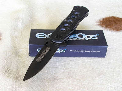 Smith & Wesson Black Titanium Extreme Ops Linerlock Knife