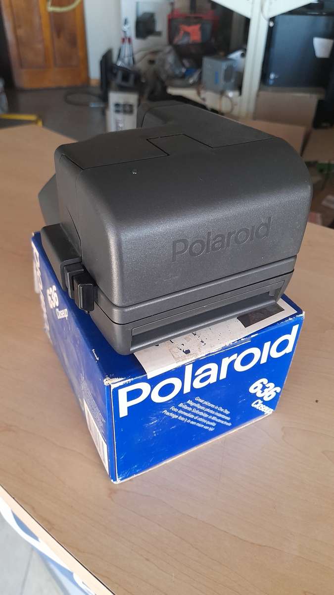 Polaroid 636 Compact Camera-Instant