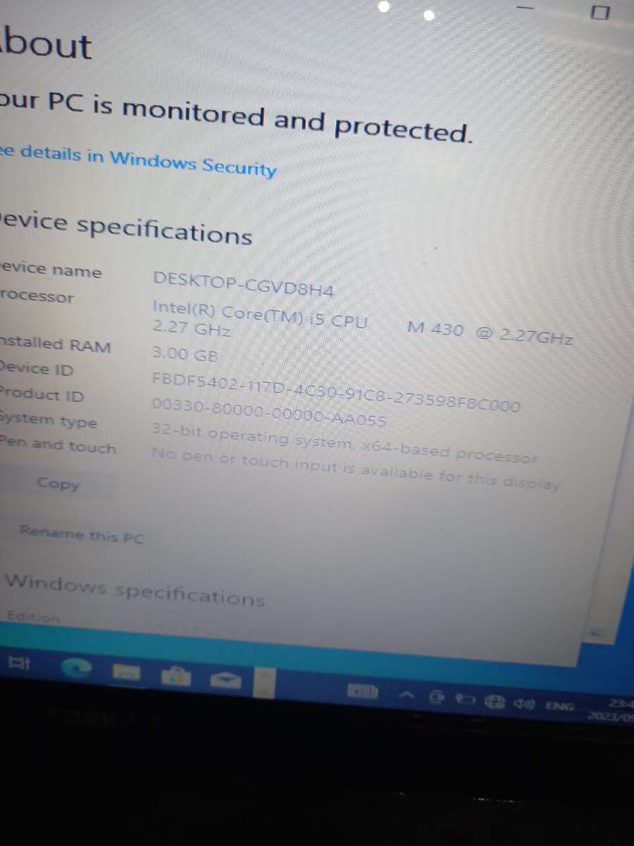 2 x laptops TOSHIBA AND HP 630