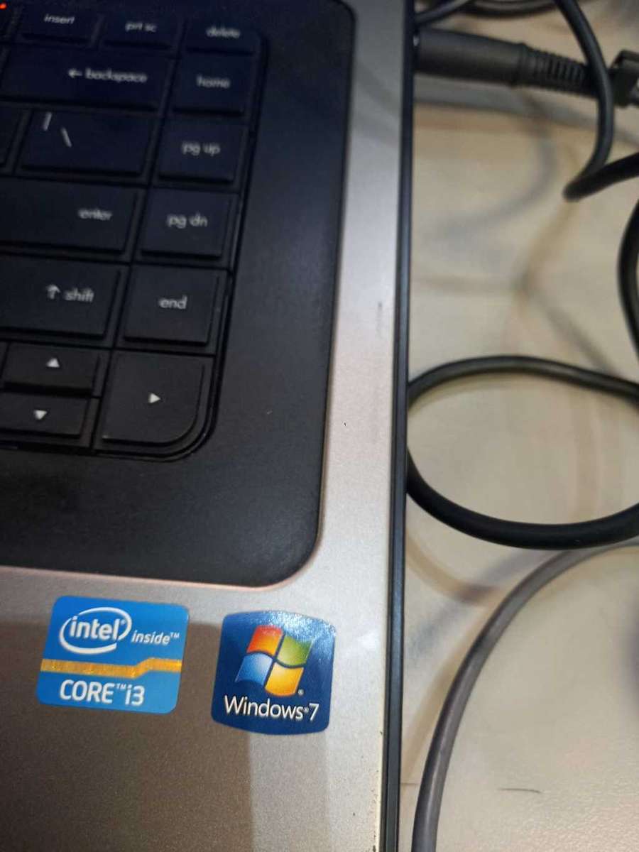 2 x laptops TOSHIBA AND HP 630