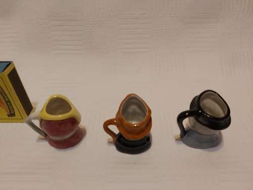 Toby jugs ( Artone England)