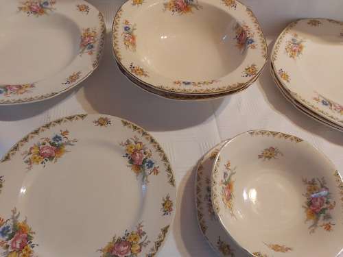 MIX SET OF 9 - Ivory ware & Royal ware -John Maddock & Sons (made in England )