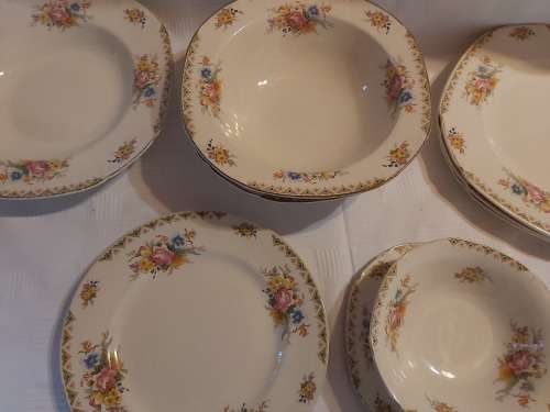 MIX SET OF 9 - Ivory ware & Royal ware -John Maddock & Sons (made in England )