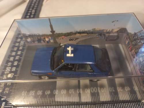 007 James Bond Renault 11 - A view to kill
