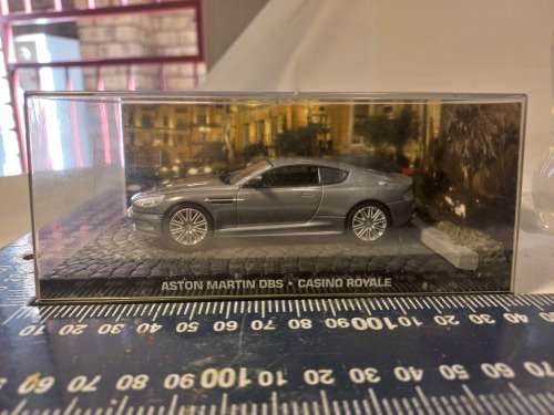 007 James Bond Aston Martin DBS v12 -Casno Royal