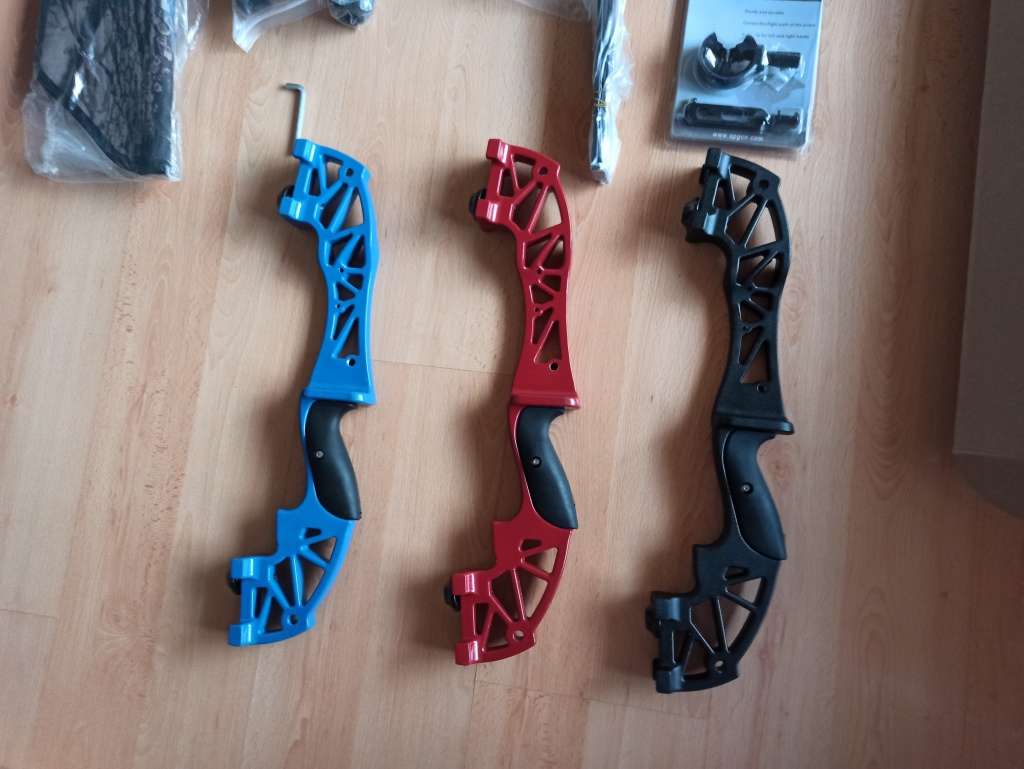 RETAIL-R4500 ,TAKEDOWN RECURVE BOW SET, CRAZY SALE INCLUDING ARROWS