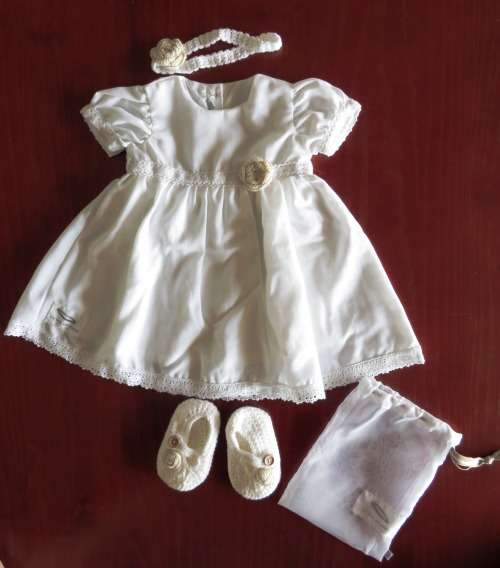 GORGEOUS LITTLE BABY GIRL DRESS & ACCESSORIES - LOVELY OLD FASHIONED QUALITY ITEMS!!!