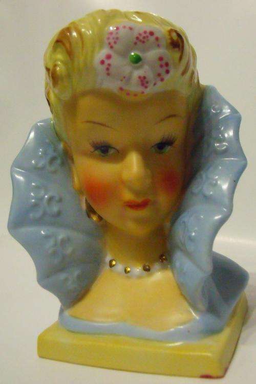 HEAD VASE - 'LANA TURNER'