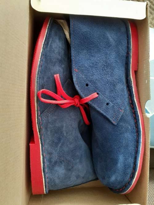 Brand new size 12 mens BATA SAFARI BOOTS