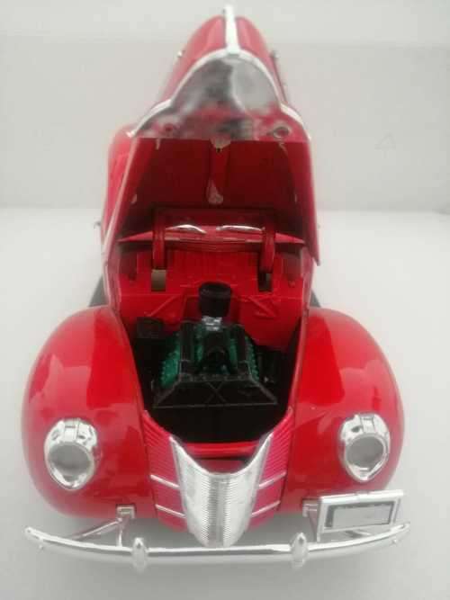 1940 Ford Sedan collectable