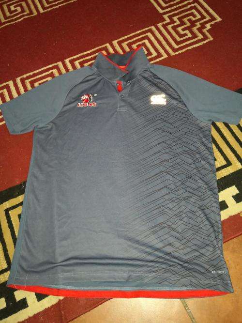 Lions rugby player issue golf shirt XL