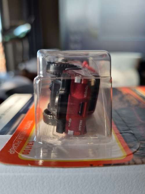 Matchbox Toyota Hilux