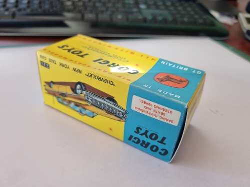 Corgi 221 Chevrolet New York Taxi Cab