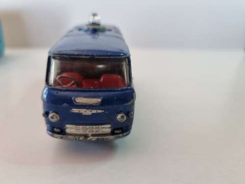 Corgi 464 Commer Police van