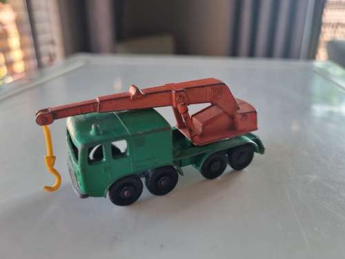 Matchbox #30 8 Wheel crane