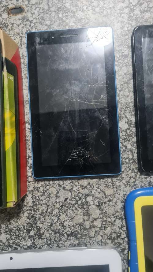 ** Tablet and Cell phone bundle** please read before bidding