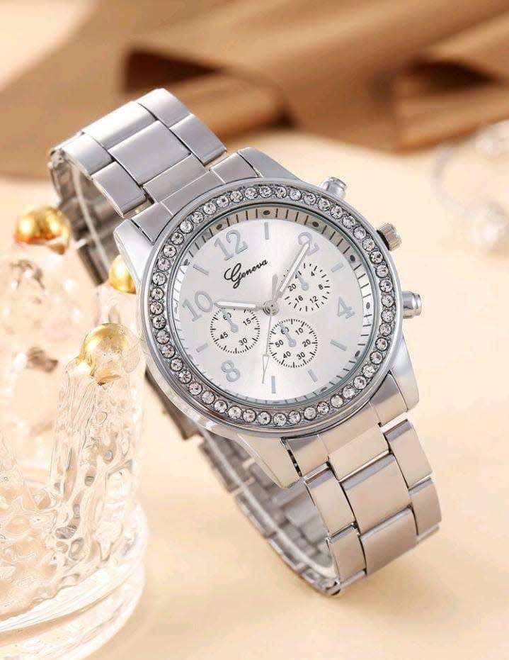 GENEVA WATCH FOR LADIES