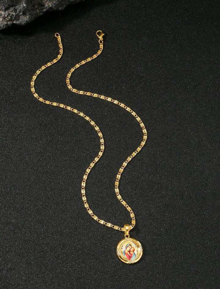 Stunning religious chain