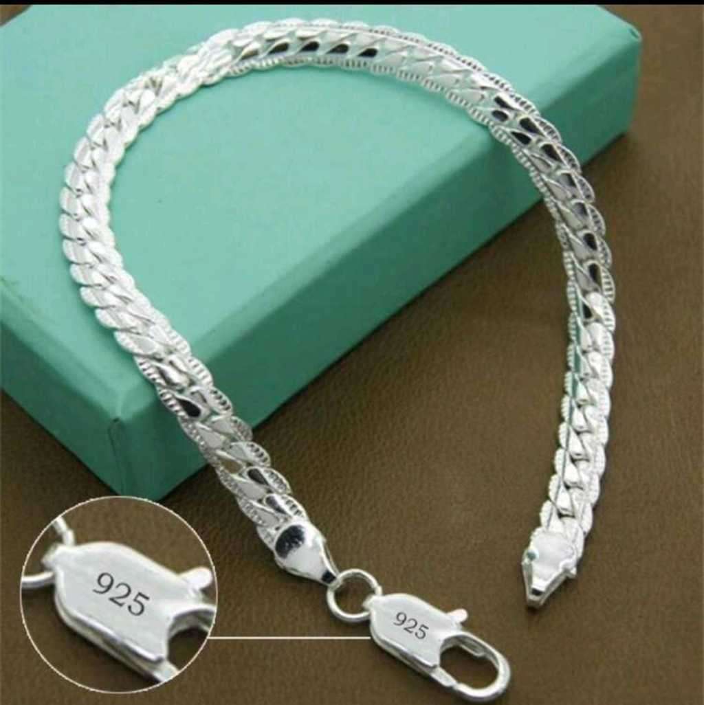 Beautiful 925 Sterling silver mens bracelet