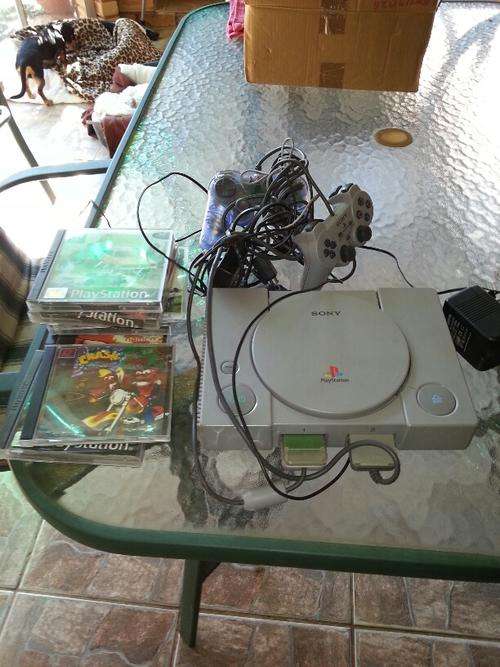 PLAY STATION ONE AND GAMES