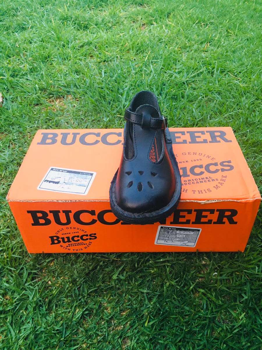 Buccaneer Junior Kids [Girls] School Shoes - Size 2
