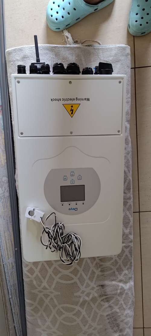 Deye 5KW - used for 2 months then upgraded to sunsynk 16KW