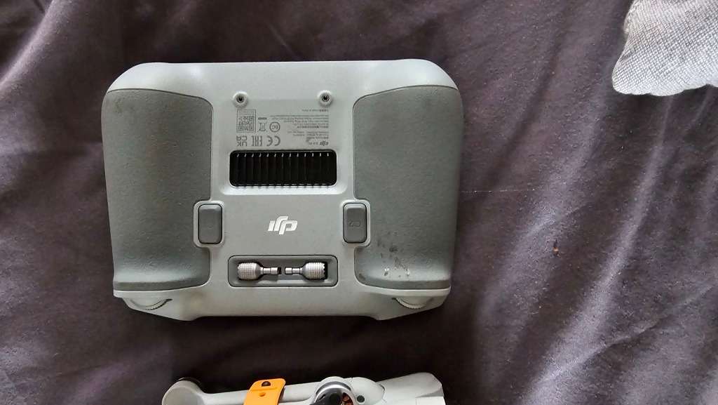 DJI mini 3 pro - hardly used