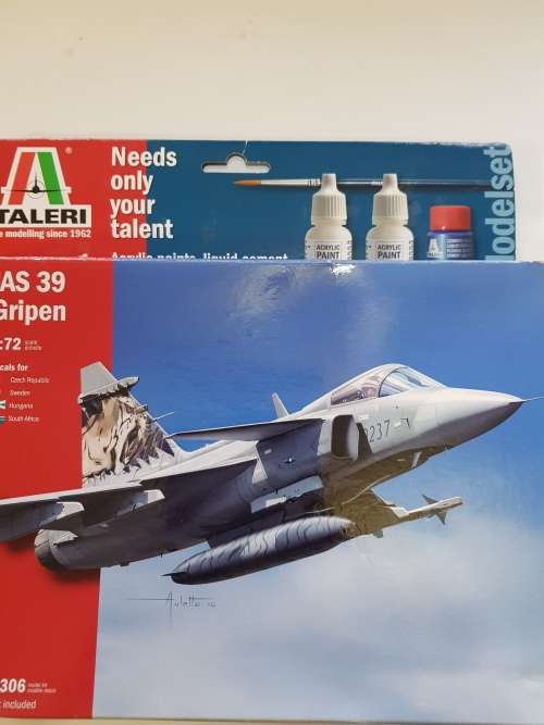 Italeri, JAS 39 Gripen, 1:72, No. 71306