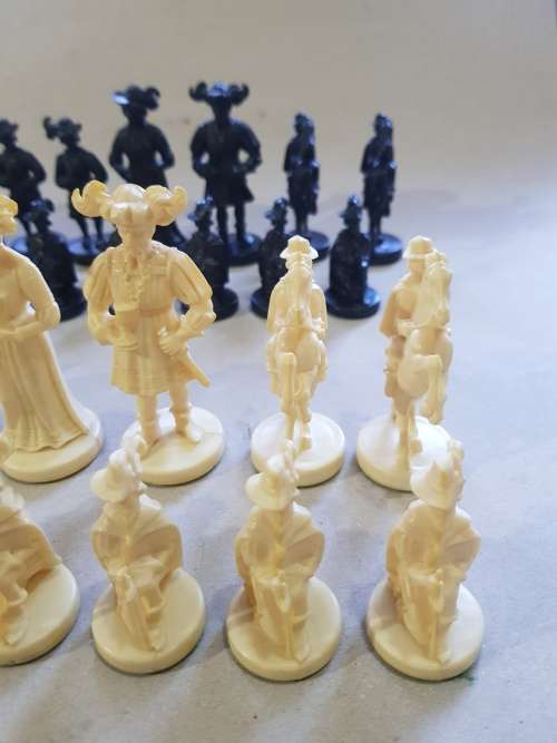 Chess Pieces, Complete