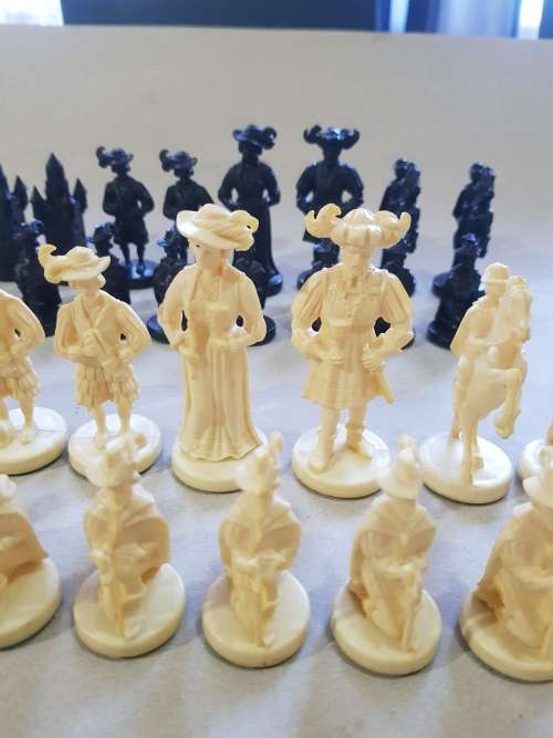 Chess Pieces, Complete
