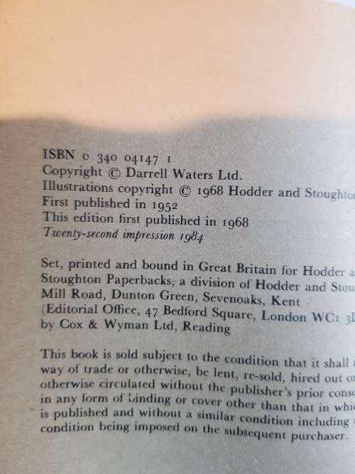 The Famous Five, Five Have A Wonderful Time by Enid Blyton, 1984