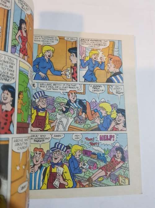 Betty and Veronica Digest Magazine, No. 58, Archie Digest Library, 1992