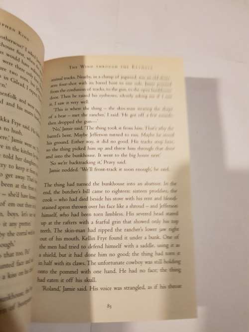 The Wind Through the Keyhole, A Dark Tower Novel by Stephen King