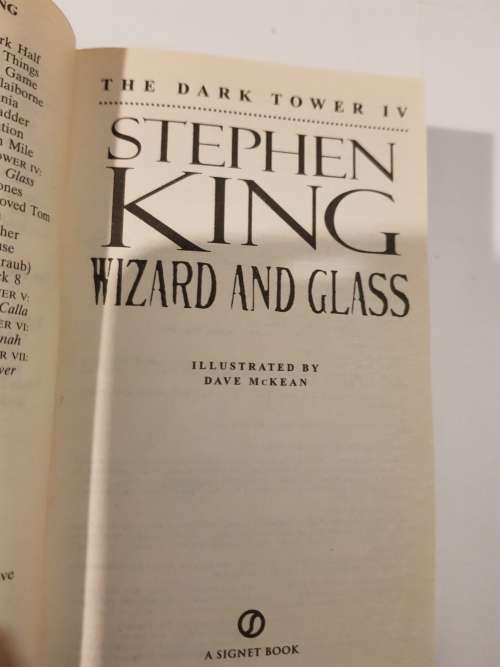Wizards and Glass, The Dark Tower IV by Stephen King