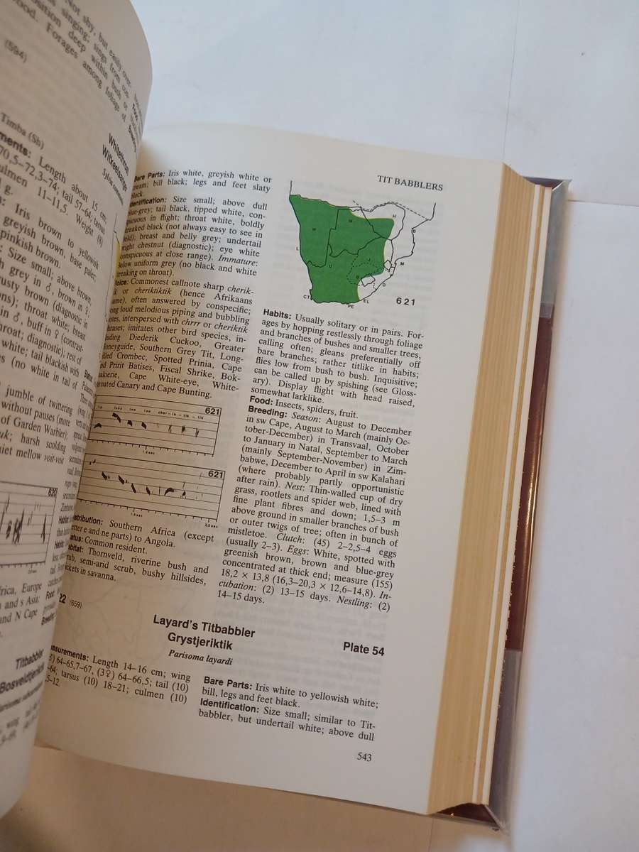 Robert`s Birds of Southern Africa by Gordon Lindsay Maclean