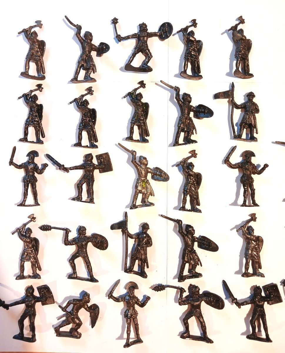 Miniature Roman Military Figurines x 28