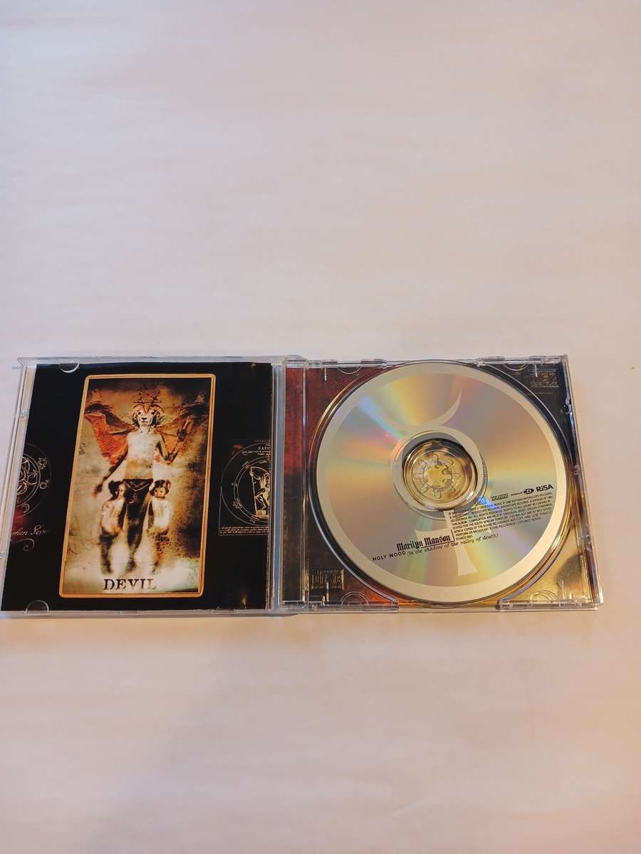 Marilyn Manson, Holy Wood CD