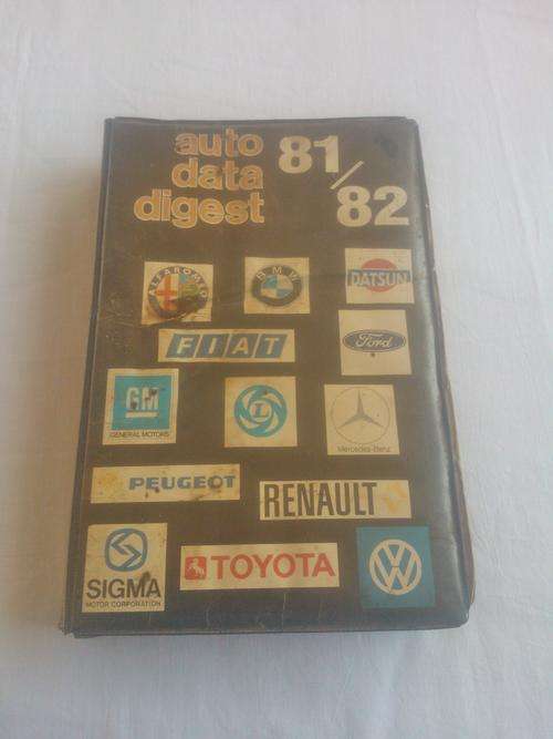 Auto Data Digest 1981/82 - 7th Edition - Specs & Tune up data