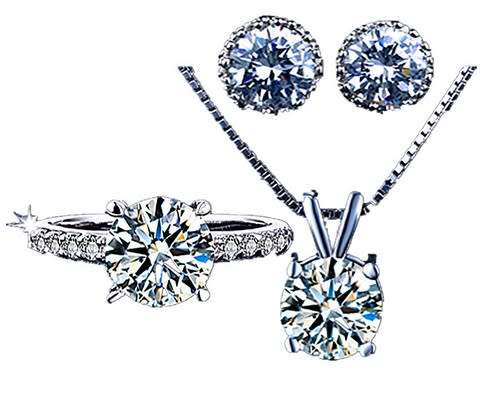 STUNNING Jewellery Set - Ring, Earrings and chain/pendant. AAA+ Swizz CZ Diamond Simulant