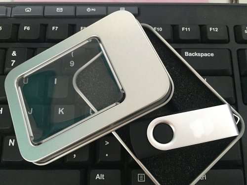 2TB (2000GB) USB Flash Drive USB 2.0 Flash Memory Stick Fold Storage Thumb Stick Pen Black