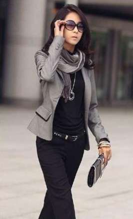 STUNNING!!!   LADIES JACKET   (SIZE  SMALL / MEDIUM / LARGE